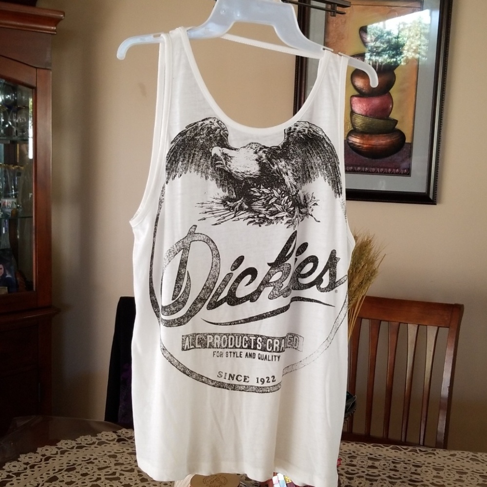 Dickies cropped back